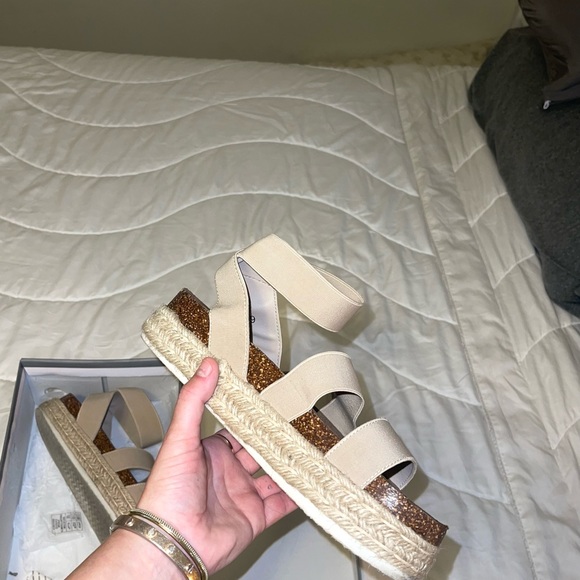 Pierre Dumas Tan Ankle Wrap Around Platform Slip-On Sandal - Picture 2 of 10